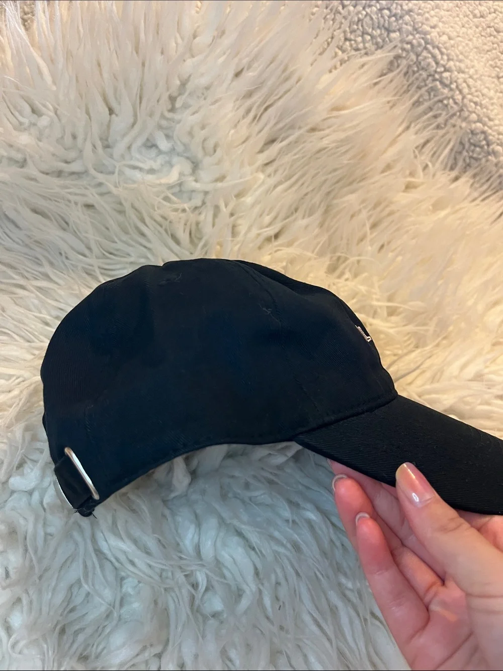 NWT Peloton “Strong” Black Baseball Hat with White Logo size OS